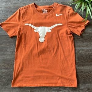 The Nike Tee Durante Athletic Cut Short Sleeve T-shirt